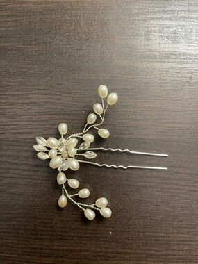 Pearl Floral Hair Pin - Ivory Wedding Hair Accessory